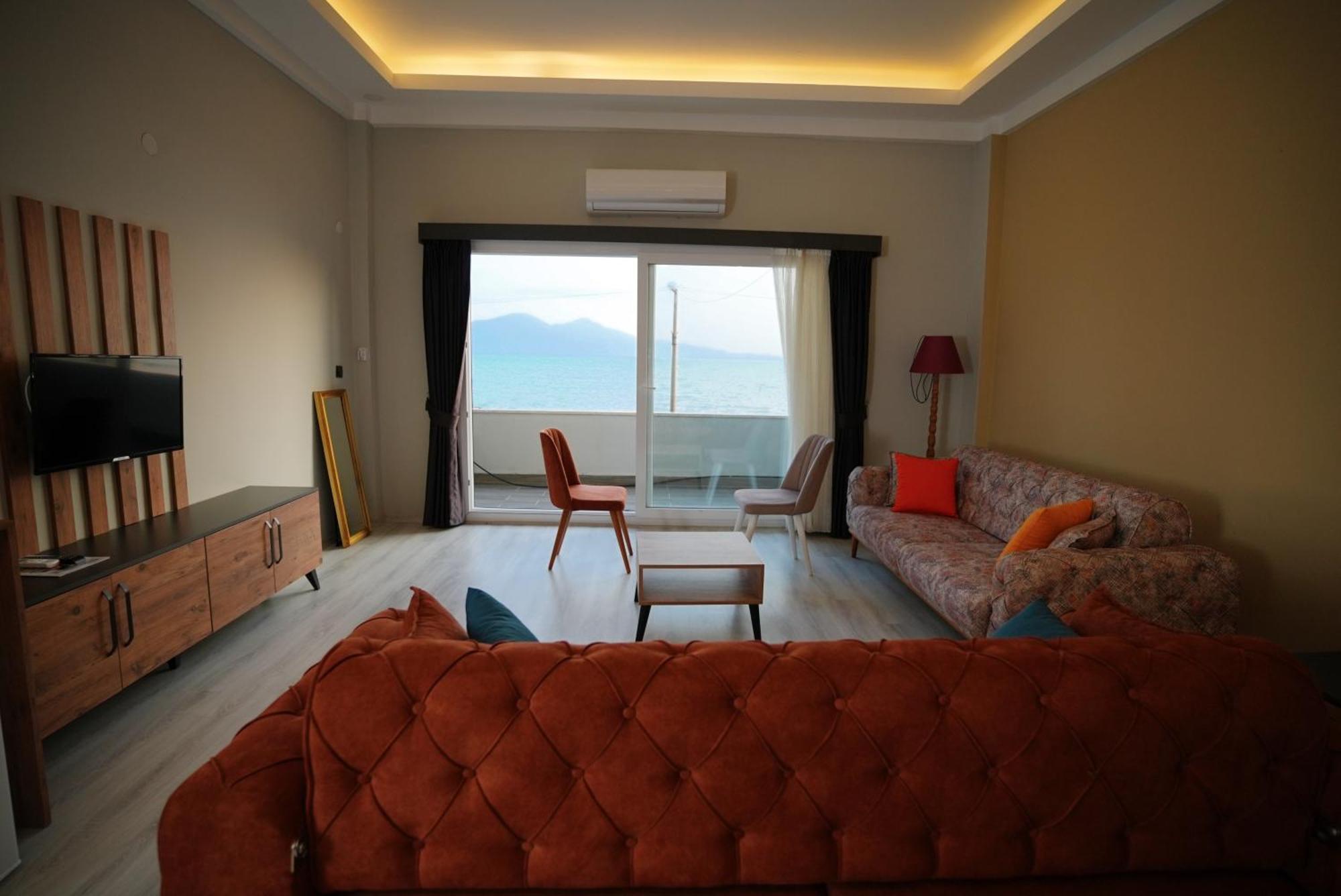 Villa Sevilla Kusadası Eksteriør bilde