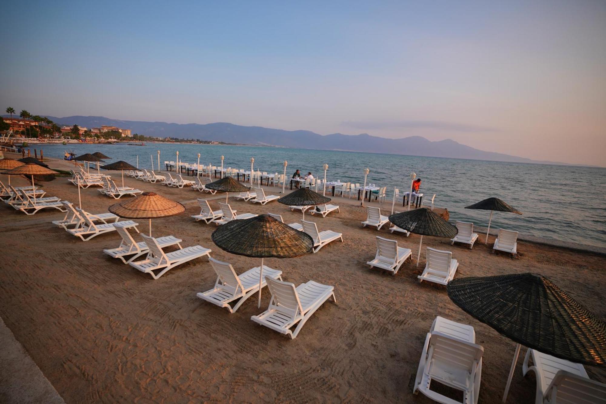 Villa Sevilla Kusadası Eksteriør bilde