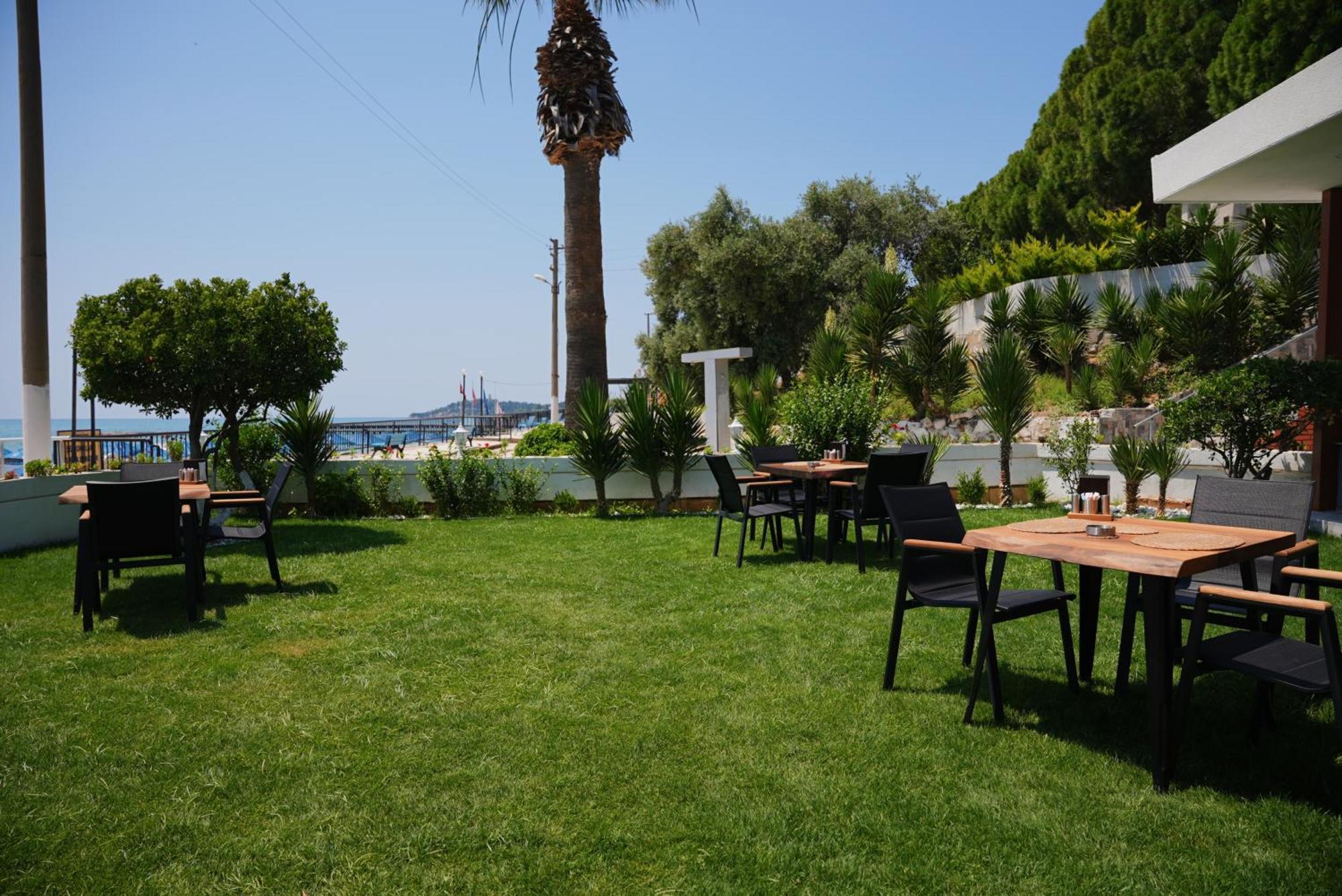 Villa Sevilla Kusadası Eksteriør bilde