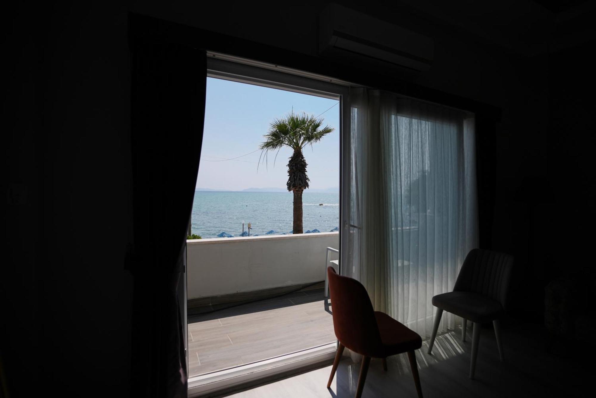 Villa Sevilla Kusadası Eksteriør bilde